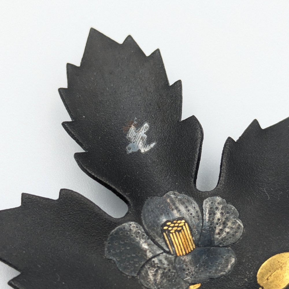 Vintage Amita Japanese Damascene Maple Leaf Brooch Pin Floral bird - Picture 5 of 8